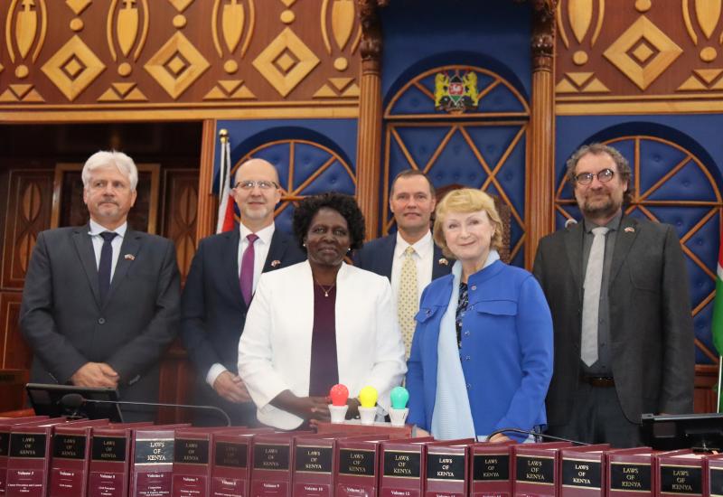 SENATE DEPUTY SPEAKER HOSTS CZECH COUNTERPART, AGREE TO STRENGTHEN TIES